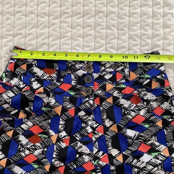 Multi color High Waisted Shorts Size Small - Picture 9 of 12